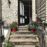 아파트 Brialene Flats 스카버러