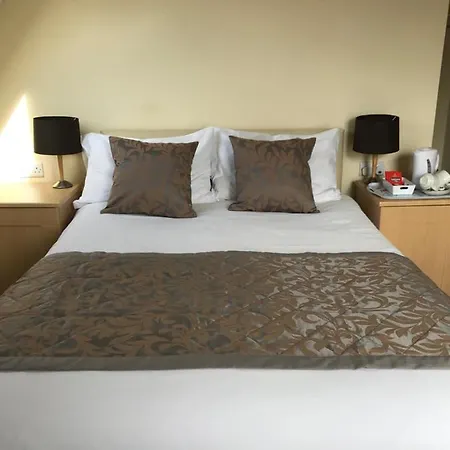 Brialene Flats * סקארבורו