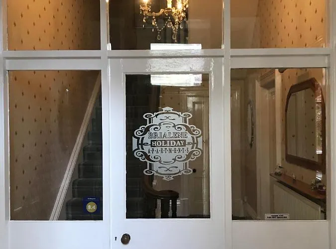 Brialene Flats Apartman *