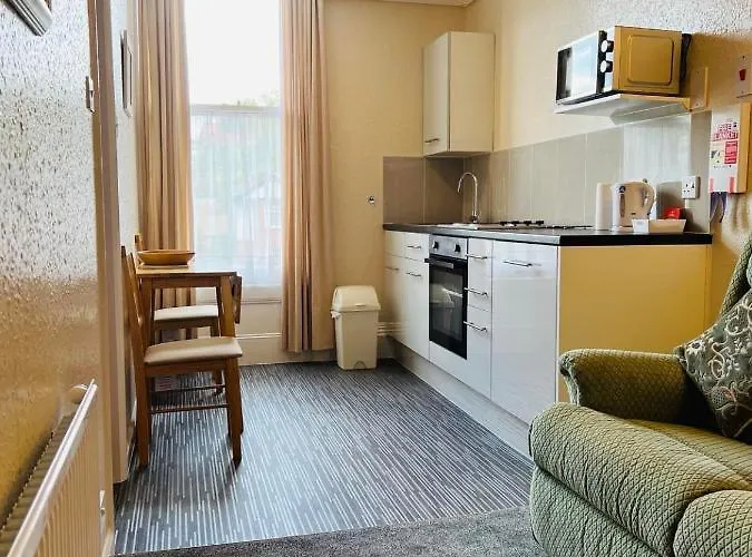 Brialene Flats Scarborough