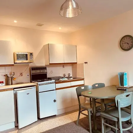 Brialene Flats Daire Scarborough