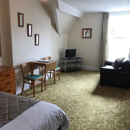 Brialene Flats * Σκάρμπορο