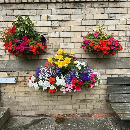 Brialene Flats Σκάρμπορο